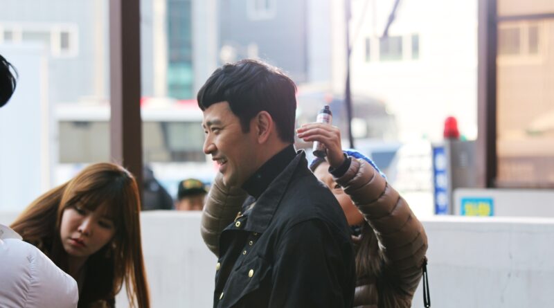 내반반_배수빈_”졸음에는 甲없다” 촬영장 비하인드컷