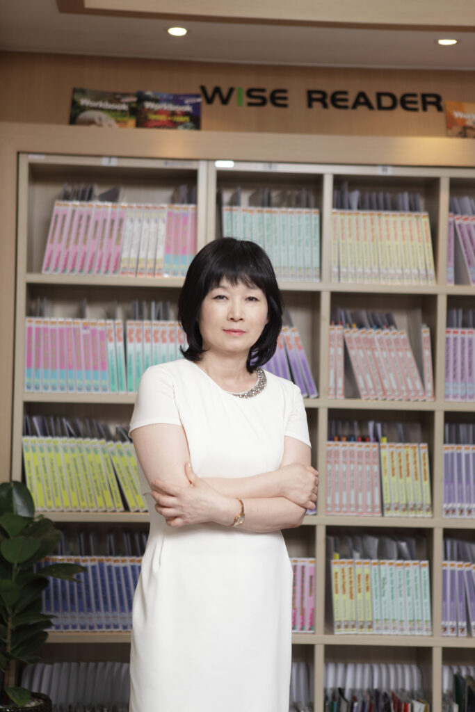 “아이비탑리딩 국내 영어도서관의 새로운 표준이 될 것”
